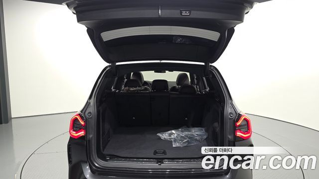BMW iX3 2023 — photo 26