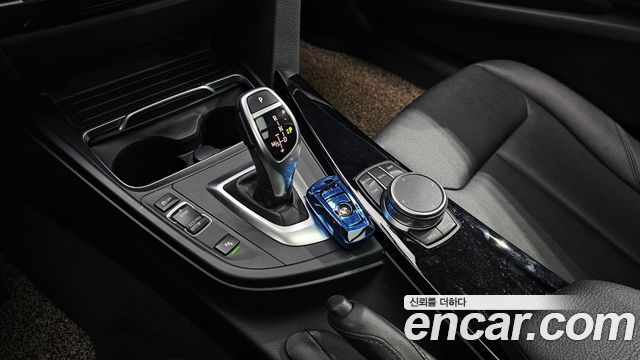 BMW Gran Turismo 2018 — photo 12