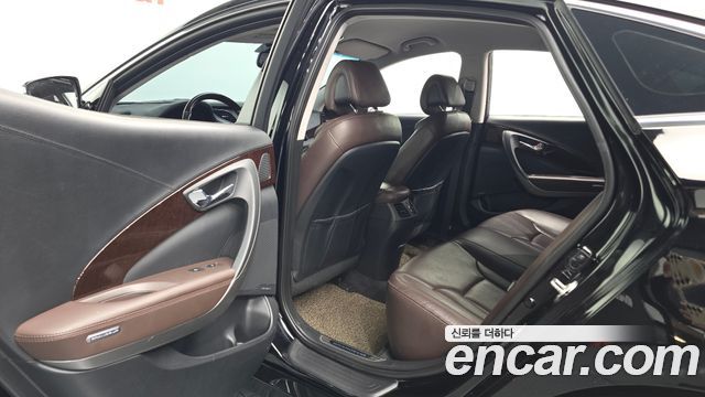 Hyundai Grandeur 2016 — photo 17