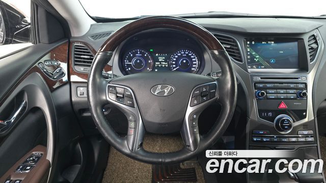 Hyundai Grandeur 2016 — photo 19