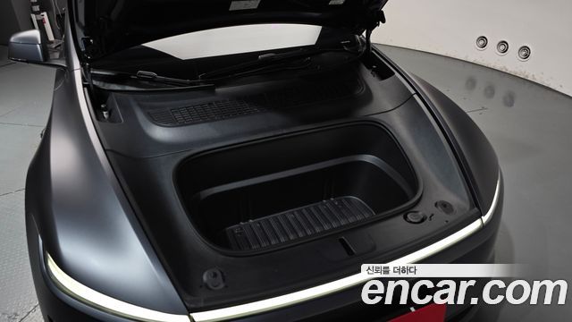 Tesla Model Y 2026 — photo 6