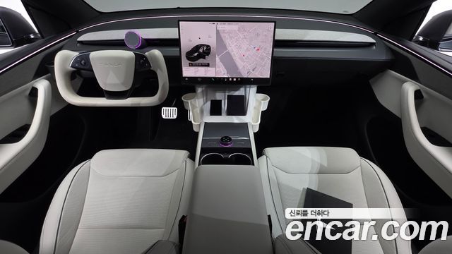 Tesla Model Y 2026 — photo 10