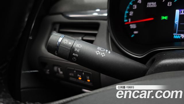 Chevrolet Korea Impala 2017 — photo 17