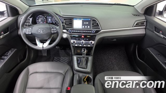 Hyundai AVANTE 2020 — photo 7