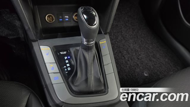 Hyundai AVANTE 2020 — photo 9