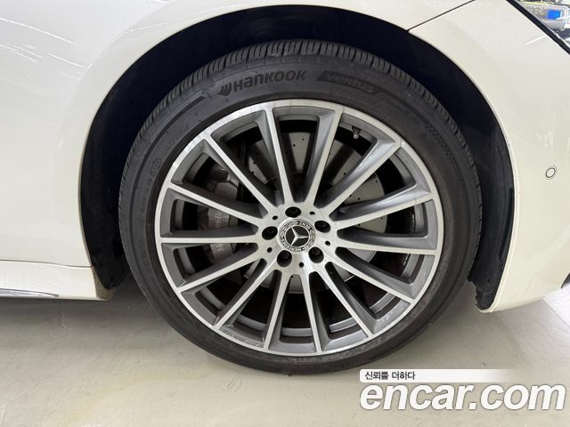 Mercedes-Benz S-Class 2023 — photo 5