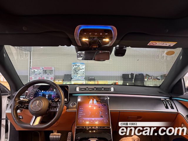 Mercedes-Benz S-Class 2023 — photo 6