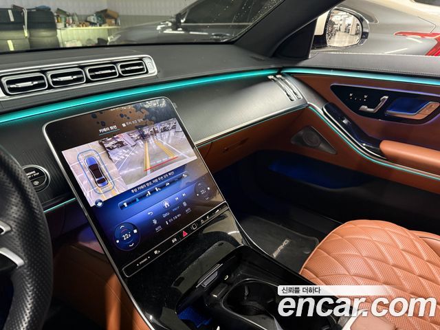 Mercedes-Benz S-Class 2023 — photo 13
