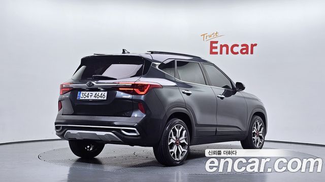 Kia Seltos 2020 — photo 2