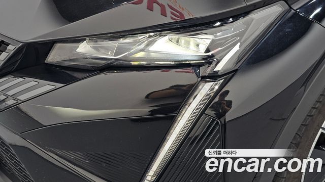 Peugeot 408 2023 — photo 8