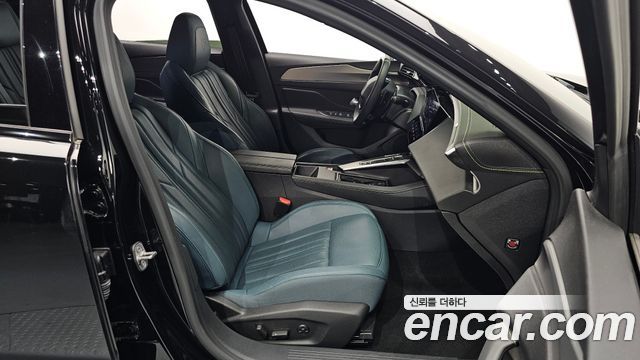 Peugeot 408 2023 — photo 16