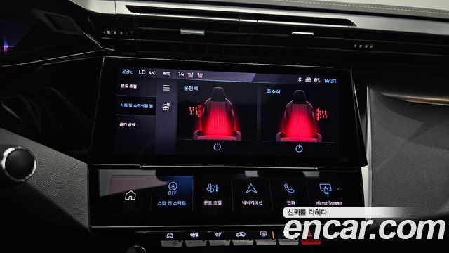 Peugeot 408 2023 — photo 28