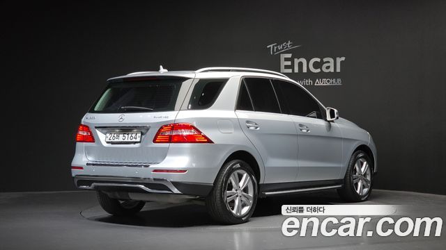 Mercedes-Benz M-class 2014 — photo 2