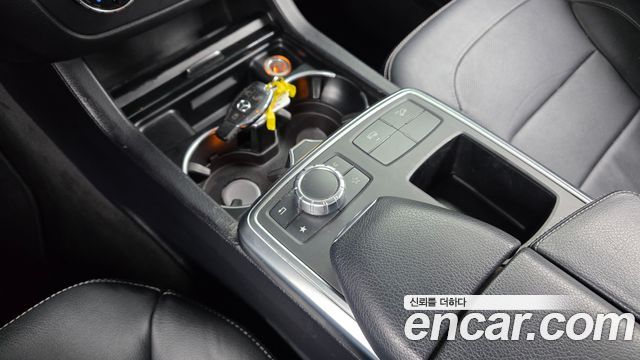 Mercedes-Benz M-class 2014 — photo 12