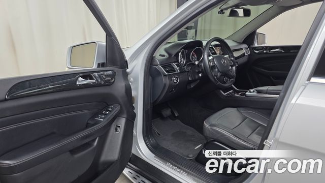 Mercedes-Benz M-class 2014 — photo 13