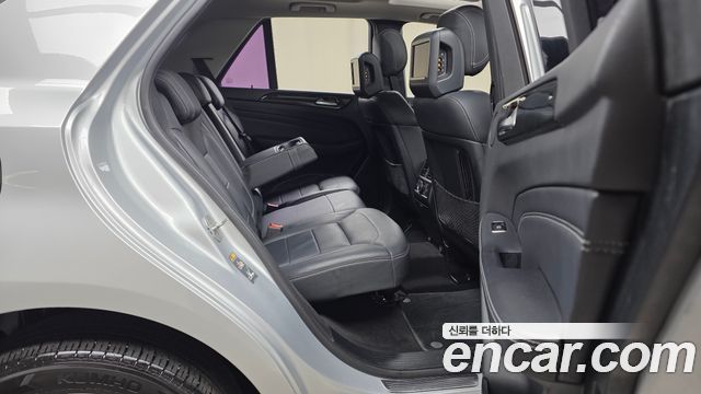 Mercedes-Benz M-class 2014 — photo 17