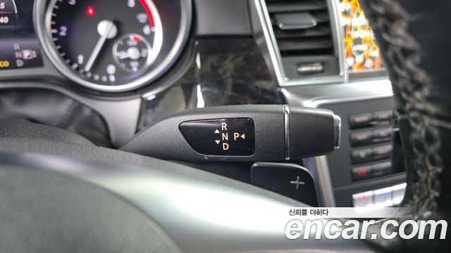 Mercedes-Benz M-class 2014 — photo 27