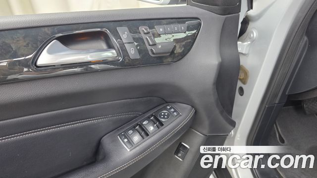 Mercedes-Benz M-class 2014 — photo 30