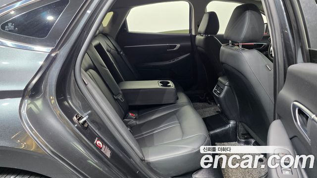 Hyundai Sonata 2020 — photo 18