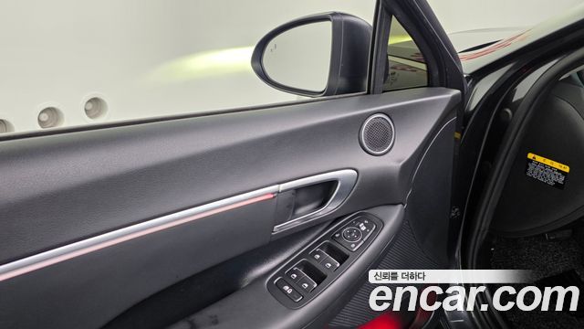 Hyundai Sonata 2020 — photo 30