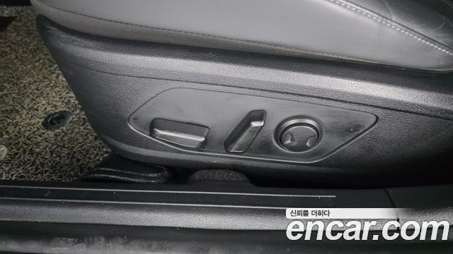 Hyundai Sonata 2020 — photo 31