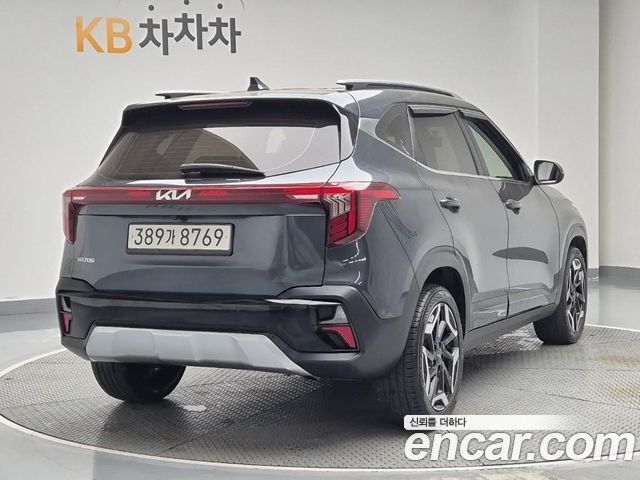 Kia Seltos 2023 — photo 4