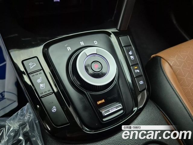 Kia Seltos 2023 — photo 9