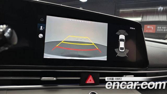 Hyundai AVANTE 2021 — photo 23