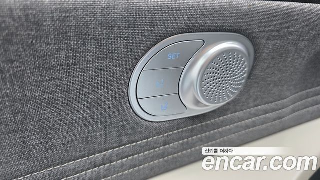 Hyundai AVANTE 2021 — photo 25