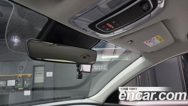 Hyundai AVANTE 2021 — photo 32