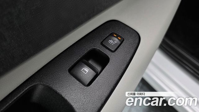 Hyundai AVANTE 2021 — photo 33