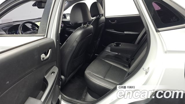 Hyundai Kona 2018 — photo 18