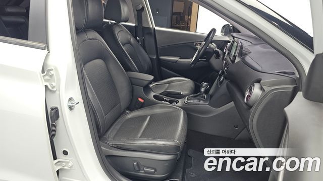 Hyundai Kona 2018 — photo 16
