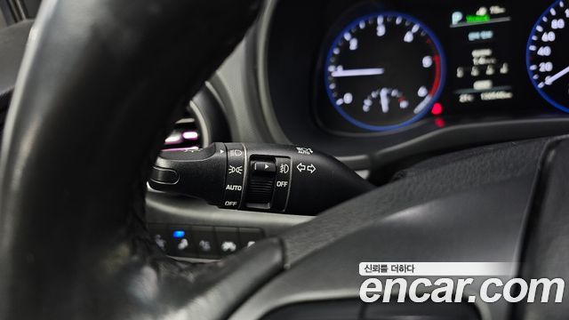 Hyundai Kona 2018 — photo 28