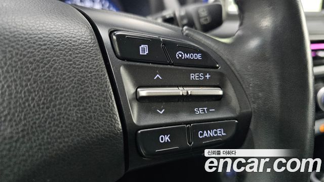Hyundai Kona 2018 — photo 33