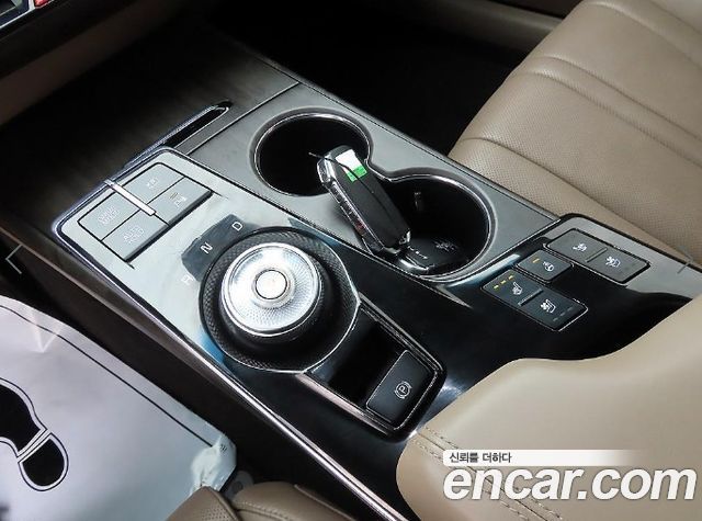 Kia K8 2023 — photo 10