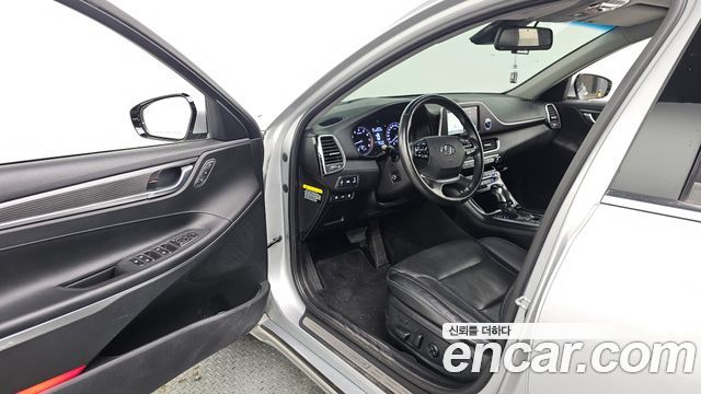 Hyundai Grandeur 2017 — photo 13