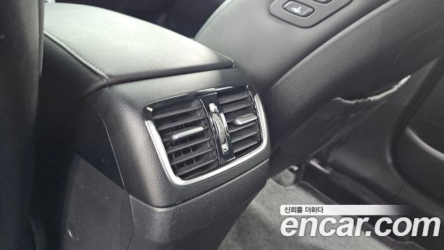 Hyundai Grandeur 2017 — photo 32