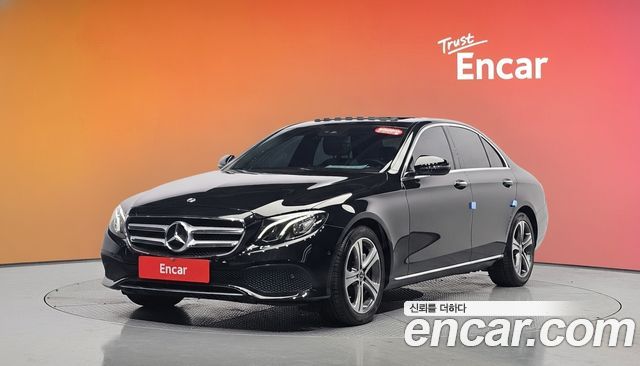 Mercedes-Benz E-Class 2019 — photo 1