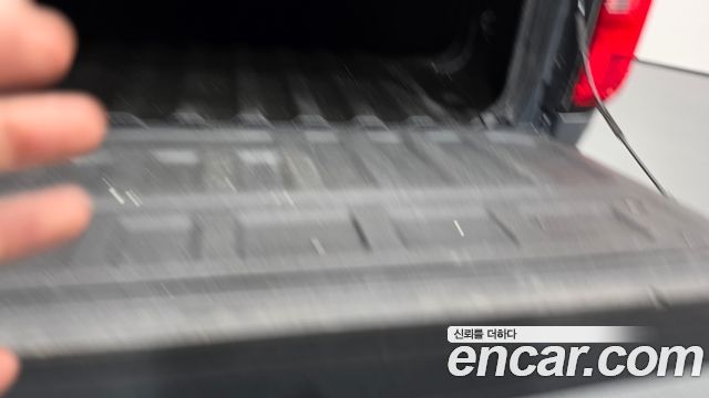Chevrolet Korea Colorado 2022 — photo 31
