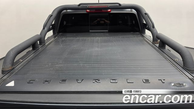 Chevrolet Korea Colorado 2022 — photo 32
