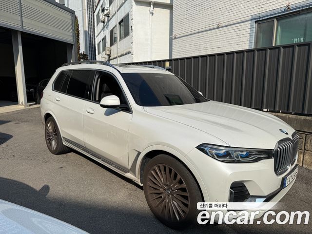 BMW X7 2022 — photo 1