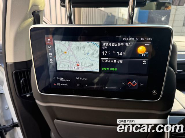 BMW X7 2022 — photo 16