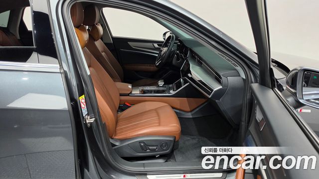 Audi A6 2020 — photo 11