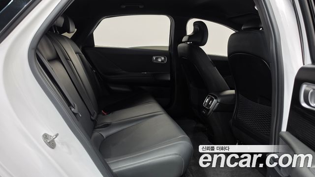 Hyundai Ioniq6 2025 — photo 17