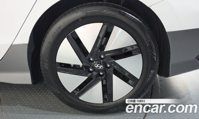 Hyundai Ioniq6 2025 — photo 7