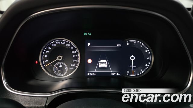 Genesis GV80 2022 — photo 11