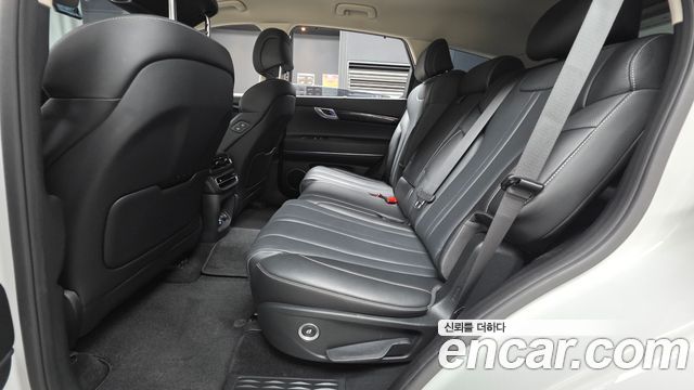 Genesis GV80 2022 — photo 18