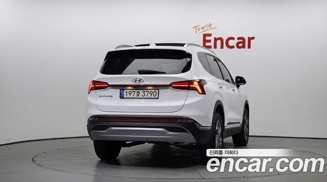 Hyundai Santafe 2023 — photo 4
