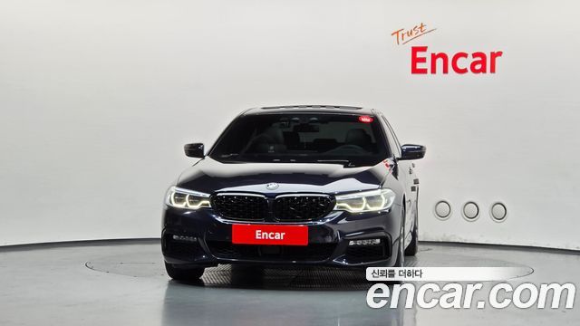 BMW 5-Series 2018 — photo 3